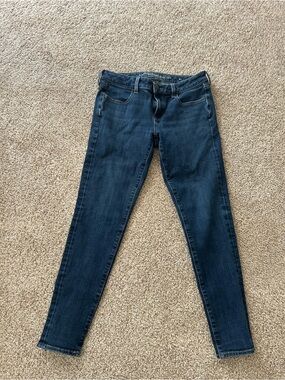 American Eagle Outfitters Dark Blue Skinny Jeans